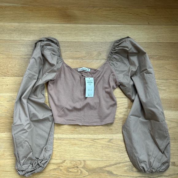 NWT Long-Sleeve Mixed Fabric Puff Sleeve Top abercrombie and fitch - Picture 1 of 3